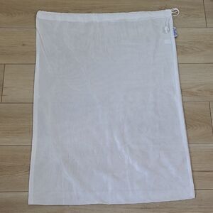 Woolite White Mesh Laundry Bag 24×33